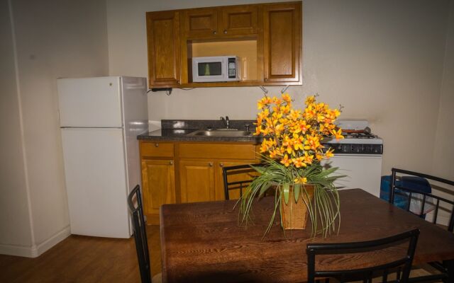 Francein's One Bedroom Suite