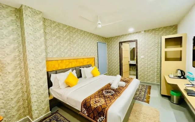 Hotel Lake View Airport Zone