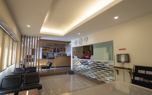 Dprimahotel Airport Jakarta Terminal 1 A (Kedaton)