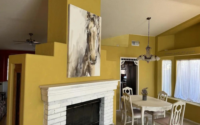 Private bedroom in Peach Blossom Country House