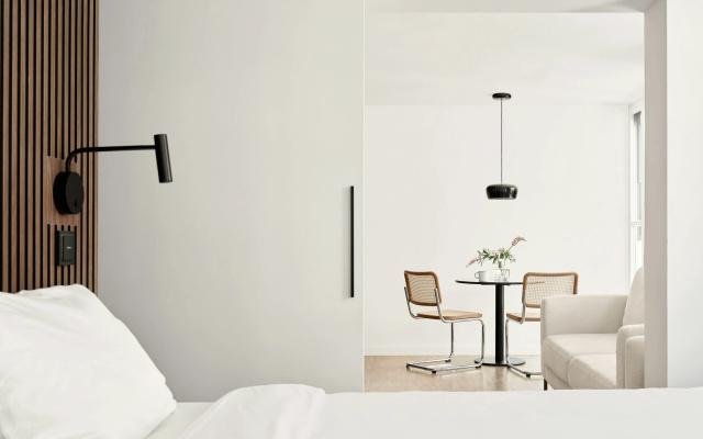 Bob W Munich Schwabing