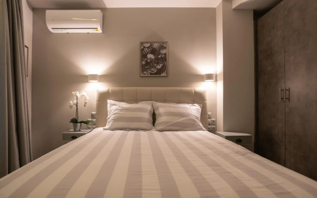A17 Modern & Cosy 2R flat up to 4ppl near Parthenon