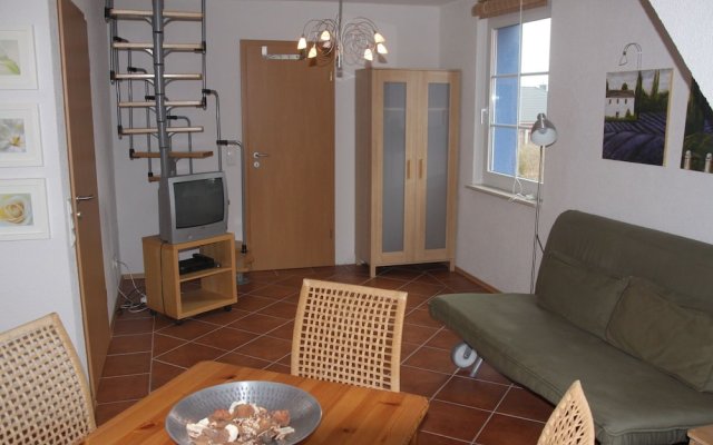 Delightful Apartment in Pruchten Near Zingst Sea