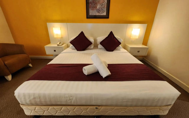 Grand Puteri Hotel