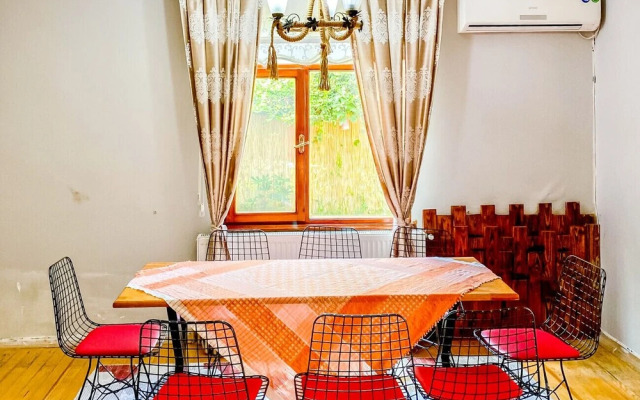 Peaceful Home With Private Pool and BBQ in Sapanca