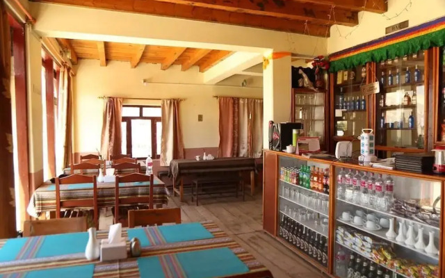 Hotel Himalayan Paradise