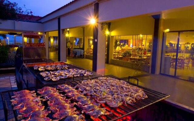 Golden Palm Resort