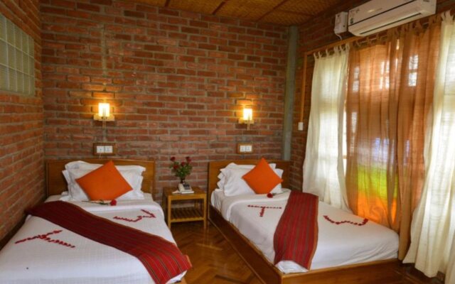 Teak Wood Hotel