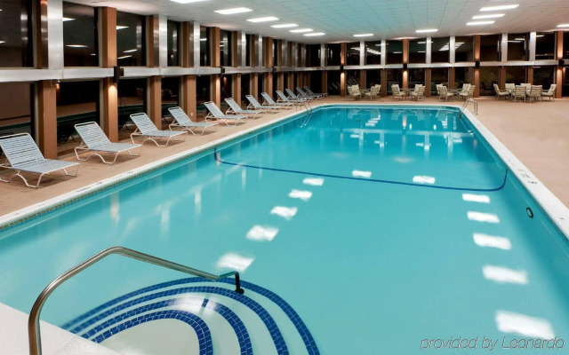 Radisson Hotel Rochester Airport