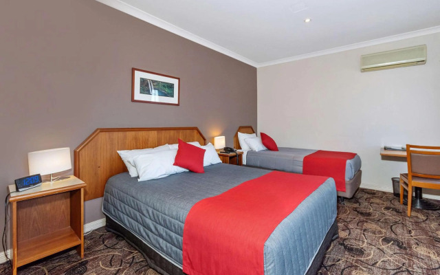 Quality Hotel Bayswater