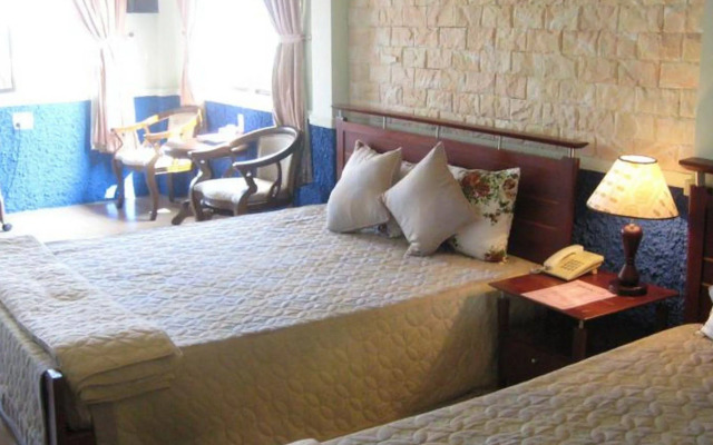 Sunny C Hotel