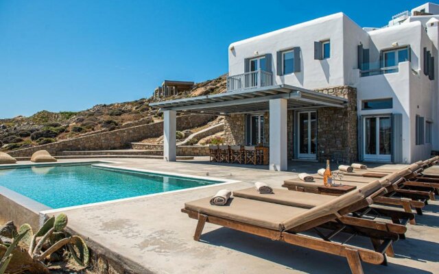 Carpe Diem Villas Mykonos - Heated Pool