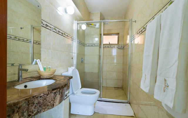 The Legacy Hotel & Suites