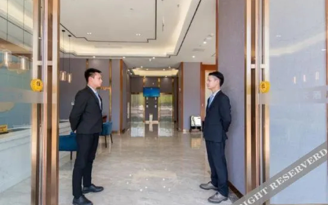 Bihai Yuntian Hotel