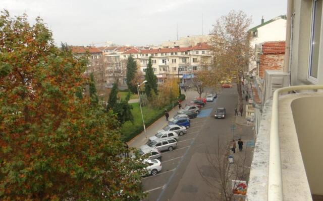 Apartment Burgas Center *****