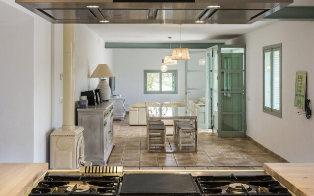Residence by G Villa Sa Marineta