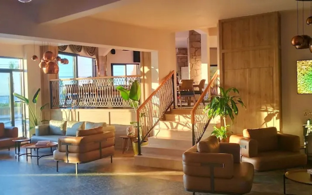 Assos Troy Otel