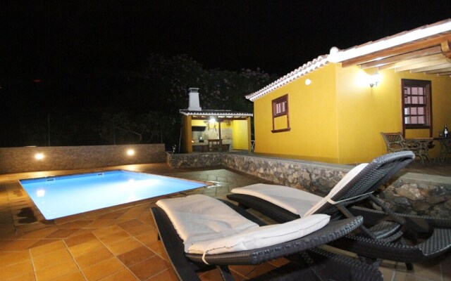 Casa Rural Lina by Isla Bonita