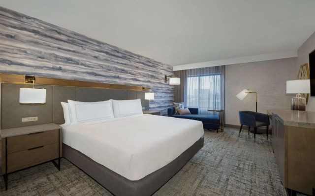 DoubleTree by Hilton Kingston
