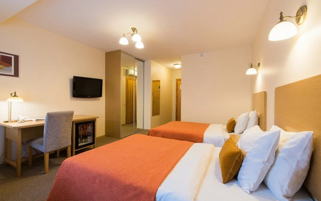 Отель Hestia Hotel Draugi