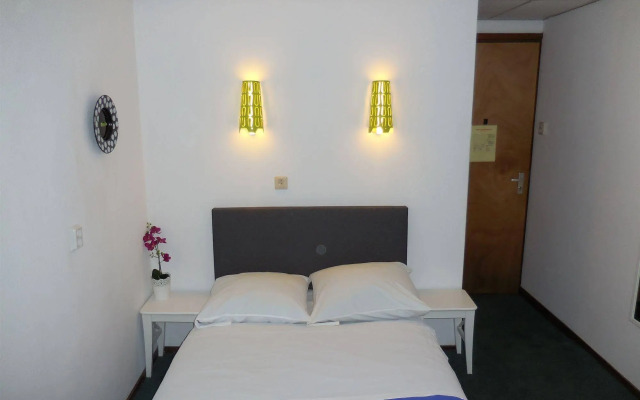 Hotel Oorsprongpark