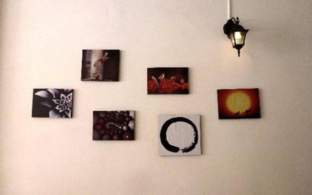 New iHouse Hotel - Hostel