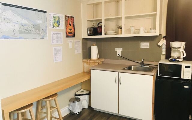 Auberge De Mon Petit Chum B&B