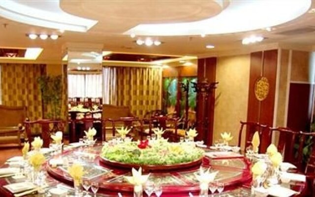 Junbang Tianshan Hotel