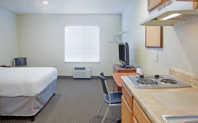 WoodSpring Suites Williston