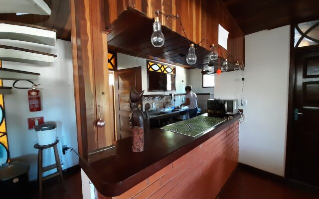 Macaco Surf Hostel