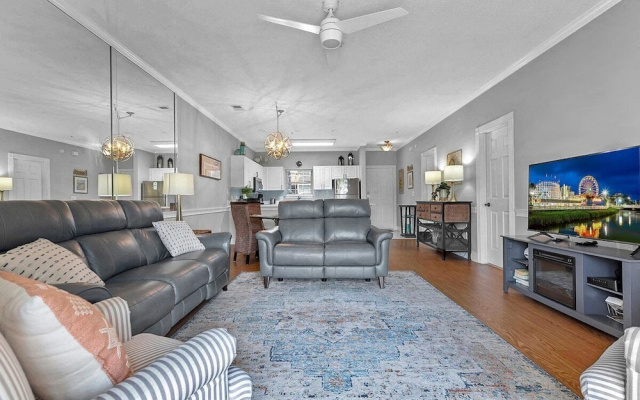 Magnolia North 4827-104