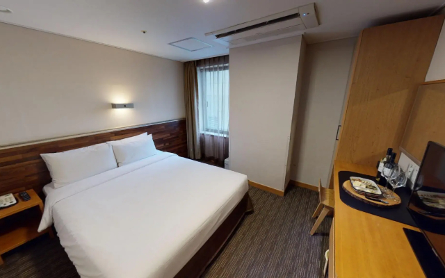Hotel Skypark Myeongdong I