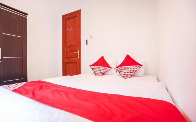 OYO 135 Menteng Guest House