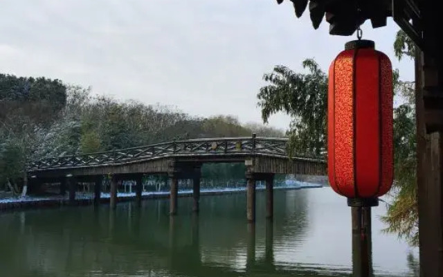 Changshu Jiuzhu Homestay (Shajiabang Scenic Area Branch)