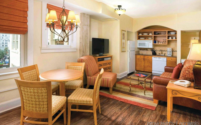 Club Wyndham Riverside Suites