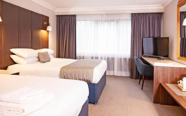 Bredbury Hall Hotel