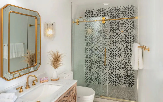 Cardiff by the Sea Lodge