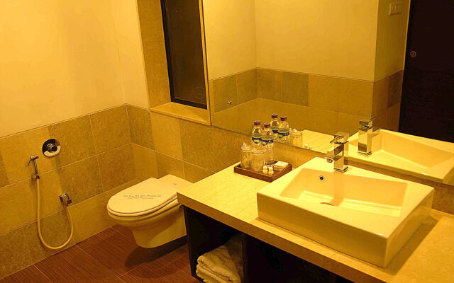 Silver Sands Beach Resort