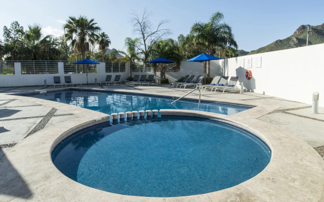 Holiday Inn Express Guaymas