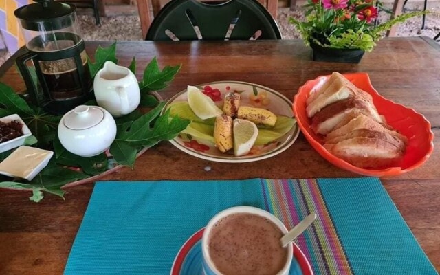 Alofa Beach Bungalows