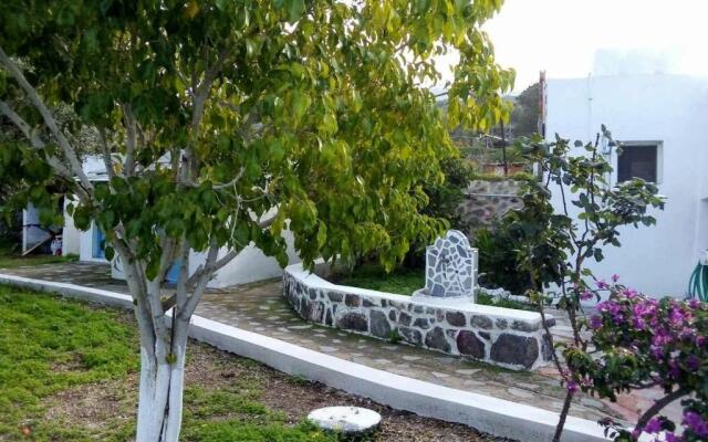 «Astrofeggia» A private stone house Nature-Seaview