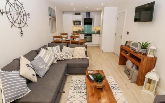 Apartment 2 Tyn y Gongl
