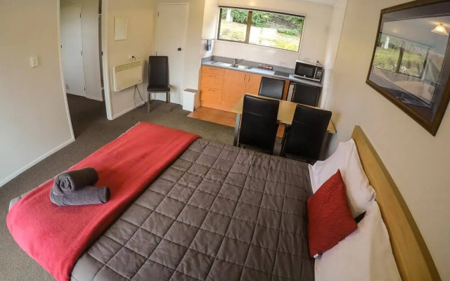 Mt Aspiring Holiday Park