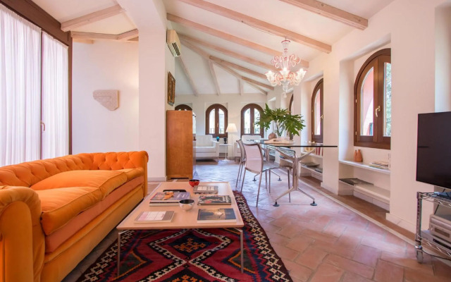 Oriental Apartment Gardens Views 2 pax