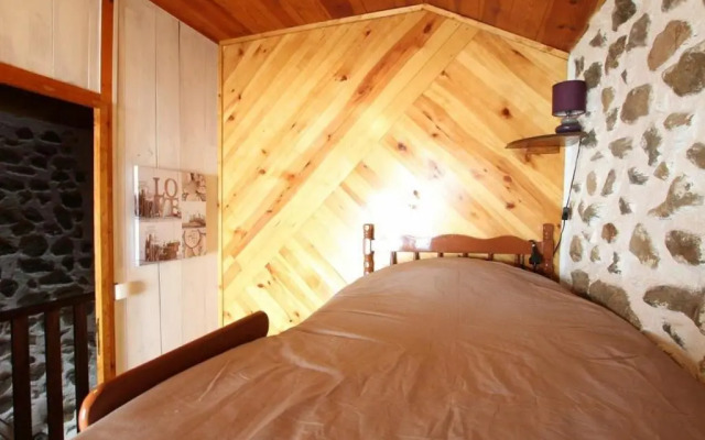 Gîte Saint-Julien-Chapteuil, 3 pièces, 4 personnes - FR-1-582-109