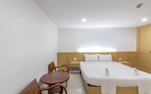 Siam Privi Hotel