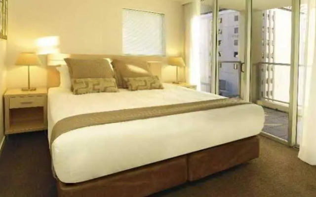 Oaks Lexicon Apartments