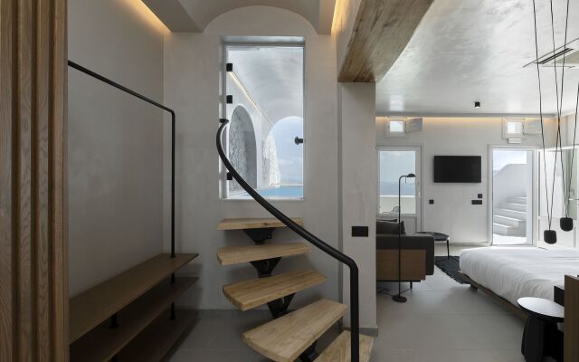 Hom Santorini