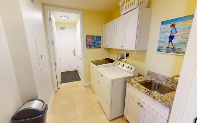St. Maarten Penthouse 1 3 Bedroom Condo
