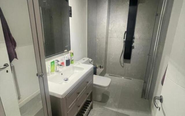 Apartament cu scara interioară